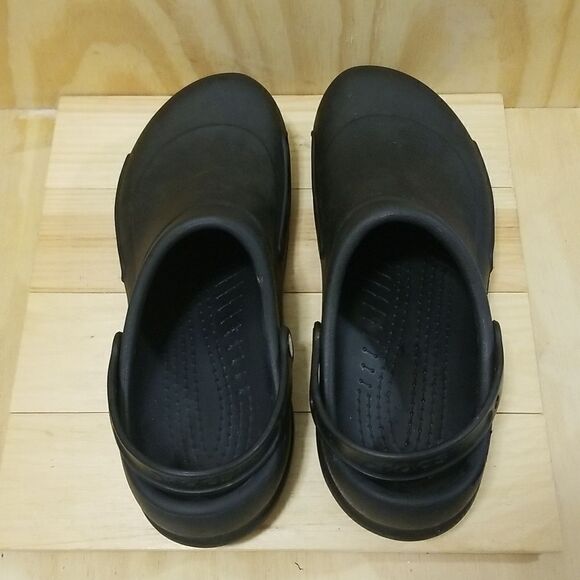 Crocs Non-Slip BISTRO Work Shoes Clogs Closed Toe Black Lock Mens size 13 - Picture 5 of 8